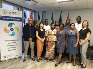 Photo officielle de la formation sur la Certification en leadership et habiletés de direction