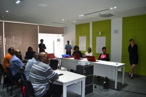 Photo de classe pendant la formation en Gestion des projets et programmes : planification, exécution et contrôle