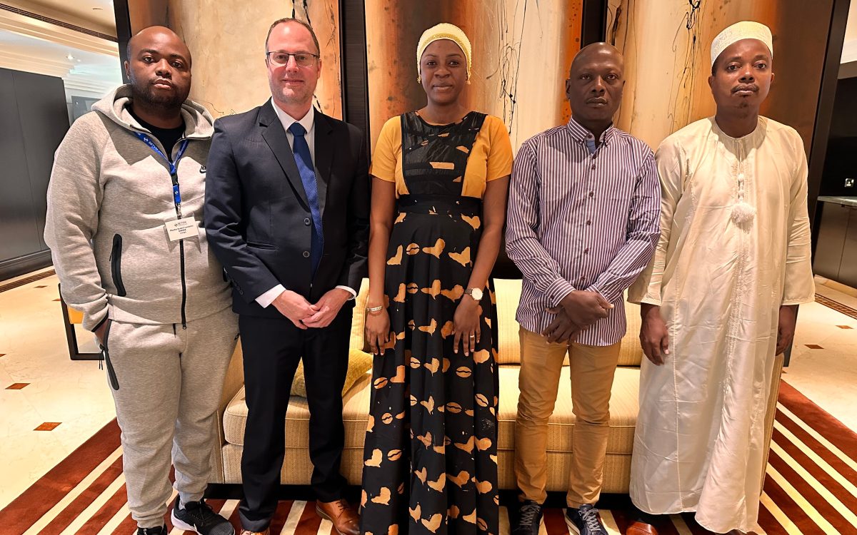 Photo officielle des participants du séminaire : Planification opérationnelle et contrôle de projet et de programme, Dubaï mars-avril 2024