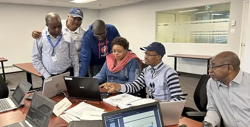 Formation sur les aspects environnementaux et sociaux du projet pour le comité technique et le personnel de l’AGEROUTE